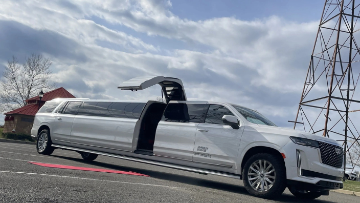 2025 ESCALADE JET DOOR STRETCH-1