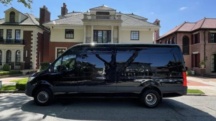 2025 MERCEDES SPRINTER PARTY BUS-3