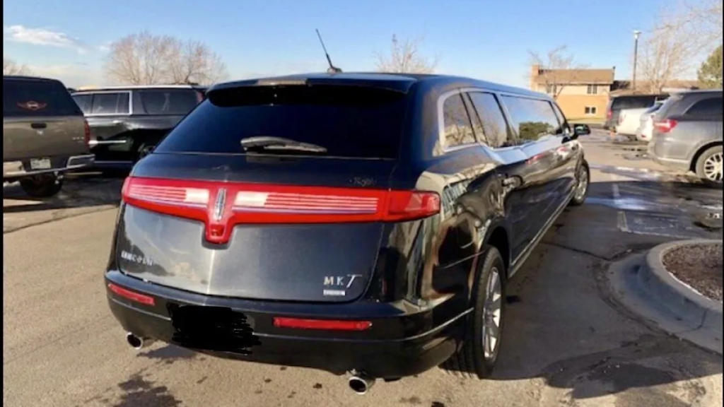 LINCOLN MKT - STRETCH-2