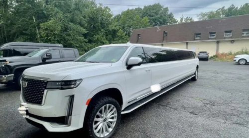 2025-ESCALADE-JET-DOOR-STRETCH-4-1-1-r9c8tza14h1gemfarenamg45tly8gb2vgg09so6sxc