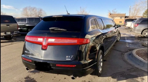 LINCOLN-MKT-STRETCH-2-r9c9ay94is9u15rtnqqsn5xry2atfkgegg1vqj0wkw