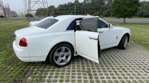 ROLLSE-ROYCE-GHOST-SEDAN-3-2-r9c8lc5gab7jnoz8865s74ml72jqohrpxo2jy3044w